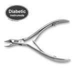 Caremed Diabetic – Γωνιακή πένσα με λεπτή μύτη