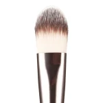 MUA FLAT FOUNDATION BRUSH WITH HOLO BOX - Image 2